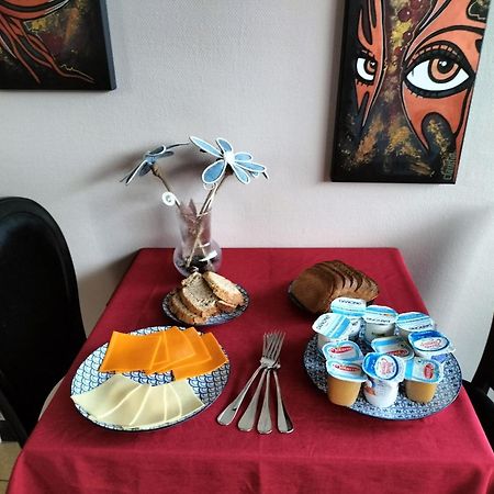 La Maison Bleue De Roubaix Bagian luar foto