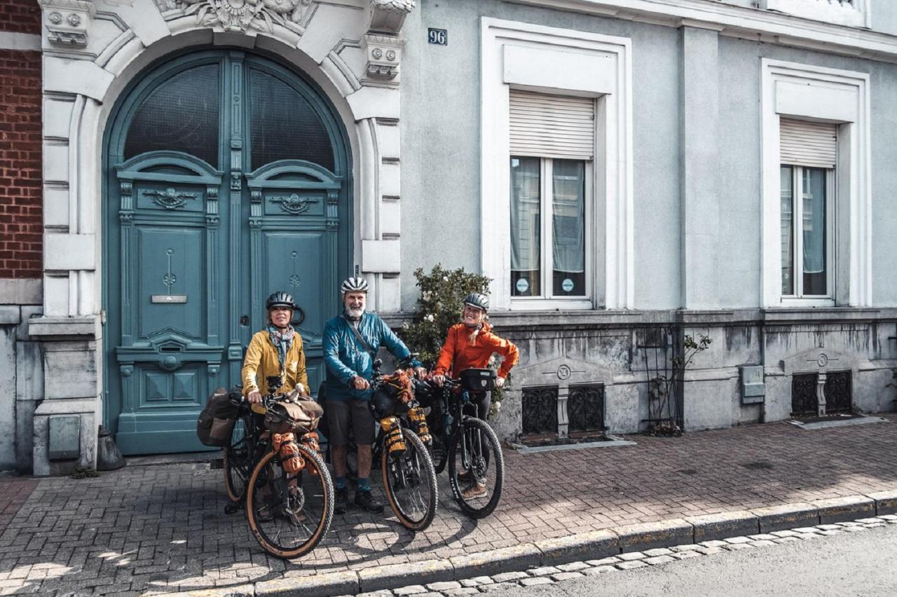 La Maison Bleue De Roubaix Bagian luar foto