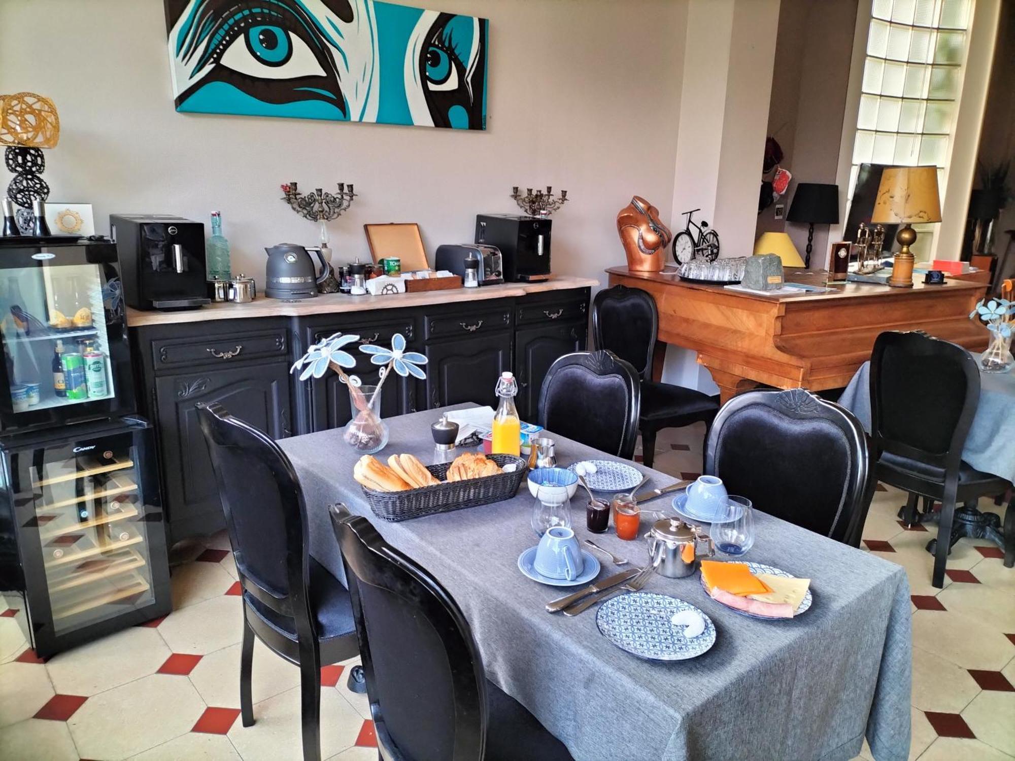 La Maison Bleue De Roubaix Bagian luar foto