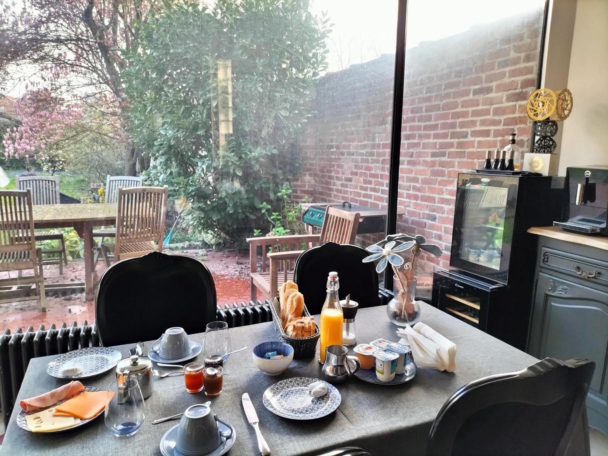 La Maison Bleue De Roubaix Bagian luar foto