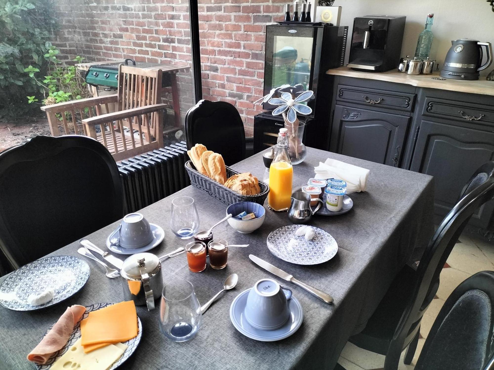 La Maison Bleue De Roubaix Bagian luar foto